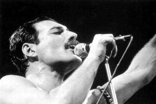 Freddie Mercury oznámil svou nemoc, další den zemřel